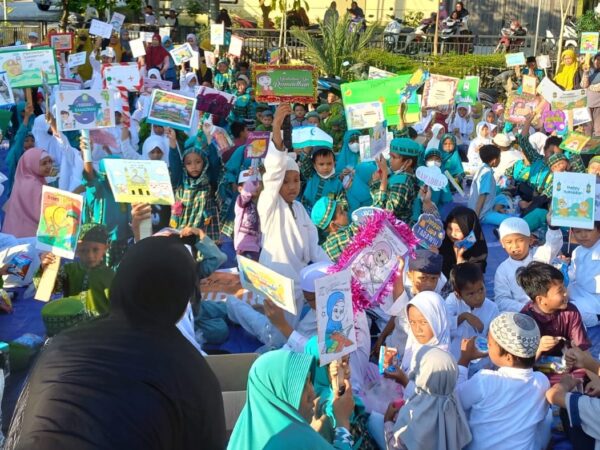 Santri TK-TPA Al Hidayah ikuti Pawai Tarhib Ramadhan 1444H