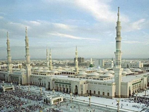 Masuk Masjid Nabawi pertama kali